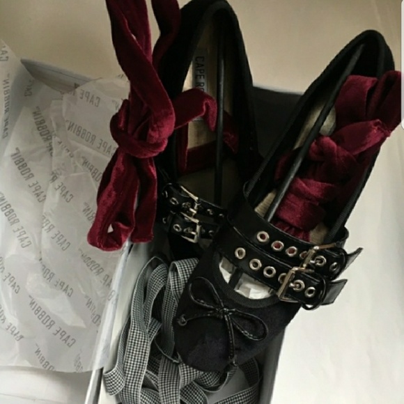 💥 Cape Robbin Black Ballet Flats - Picture 3 of 4